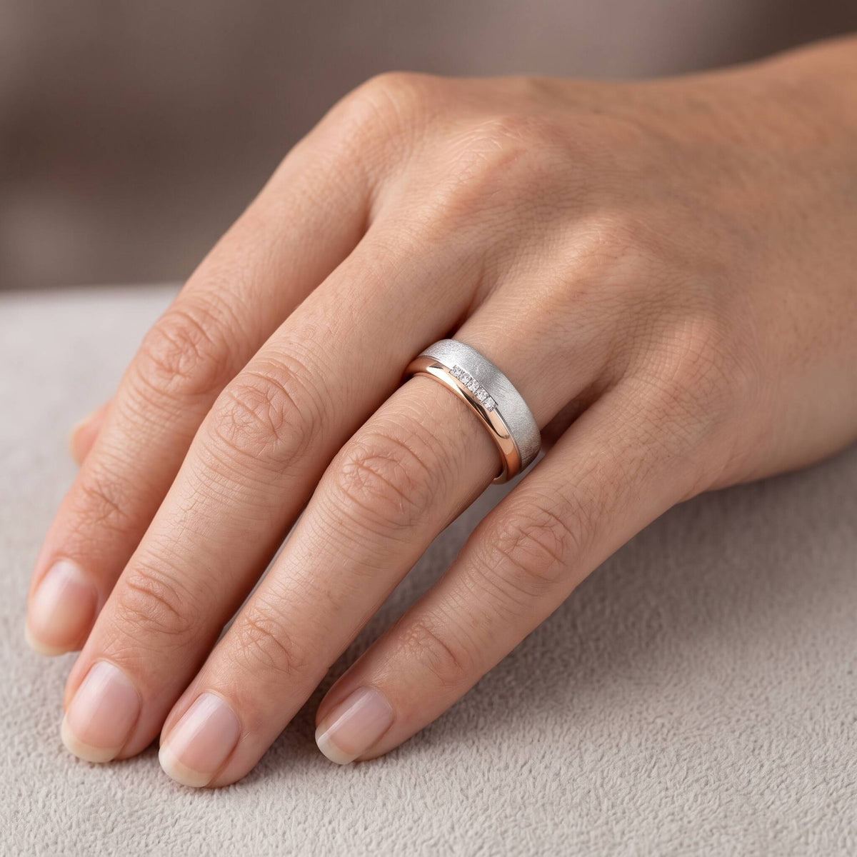 528381_gi3