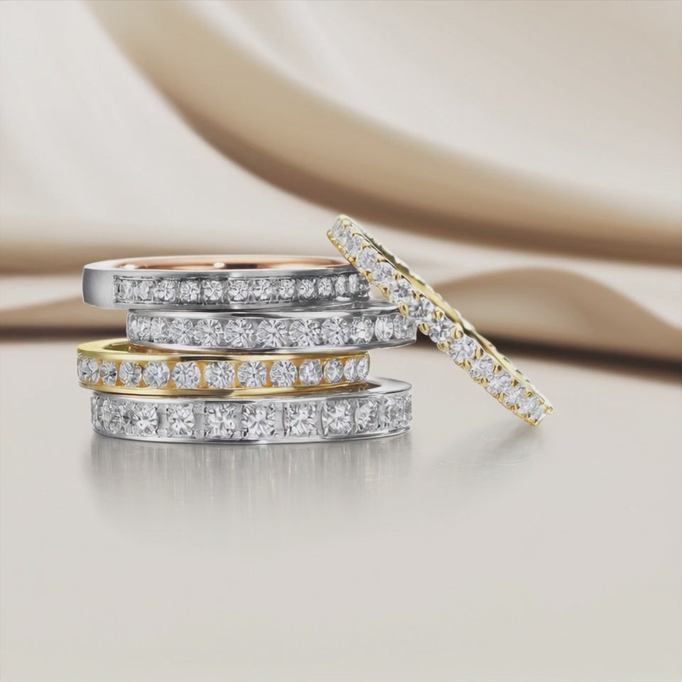 Alliance en or avec diamants